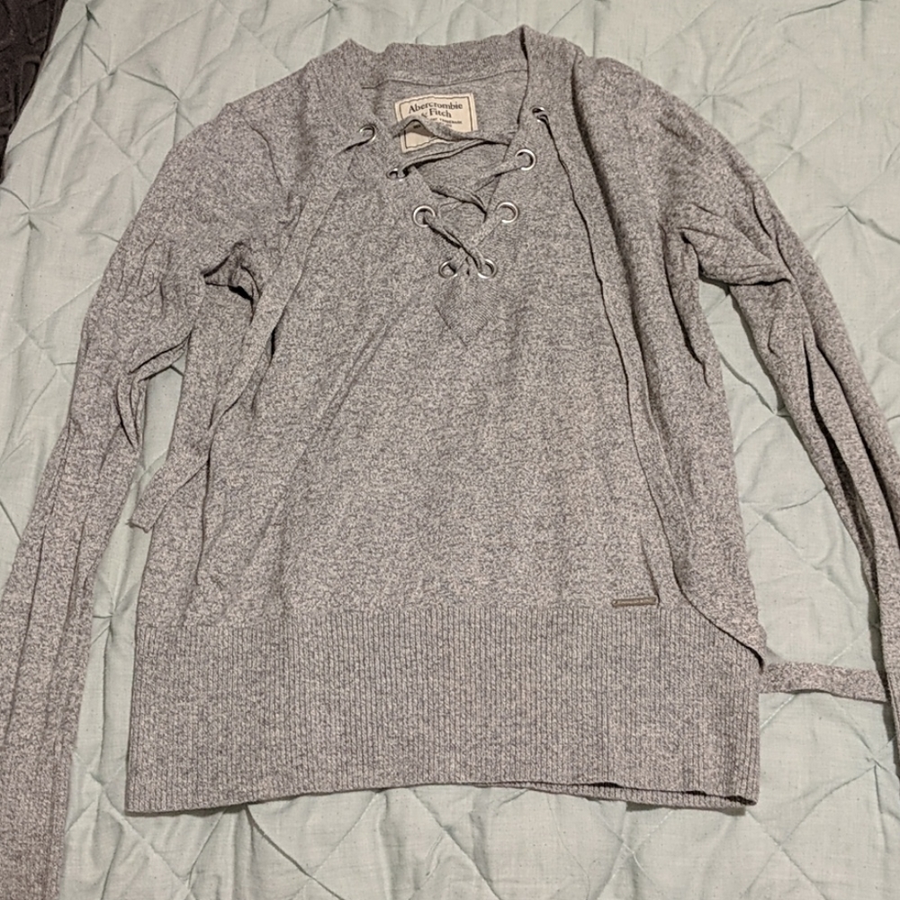 Grey sweater
